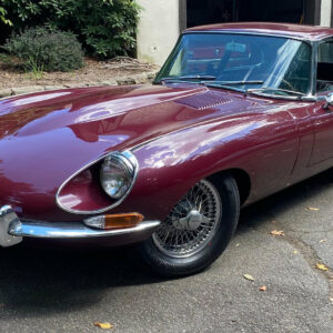Jaguar E-type - image 1